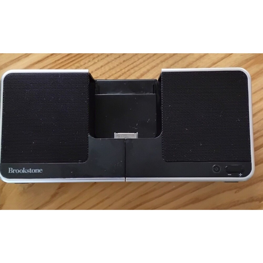Brookstone I Pod Portable Music Dock Vintage Working See Description